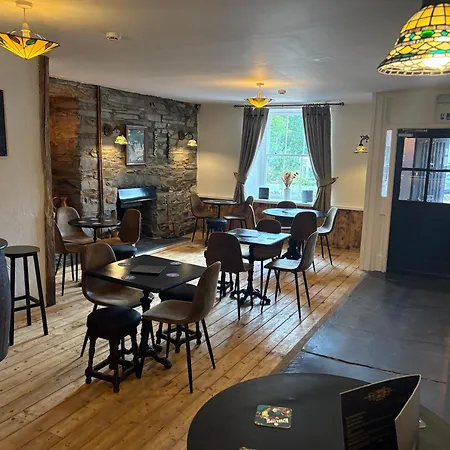 The Greyhound * Grizebeck