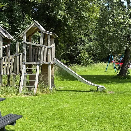 The Greyhound ホテル *